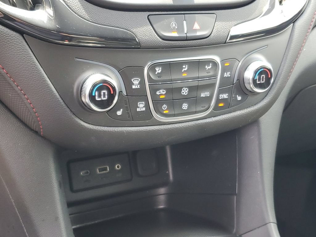 Used 2023 Chevrolet Equinox RS w/ LPO, Floor Liner Package AWD/4WD image 18