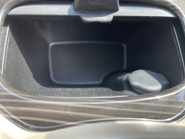 Used 2019 Buick Envision Premium AWD/4WD image 22