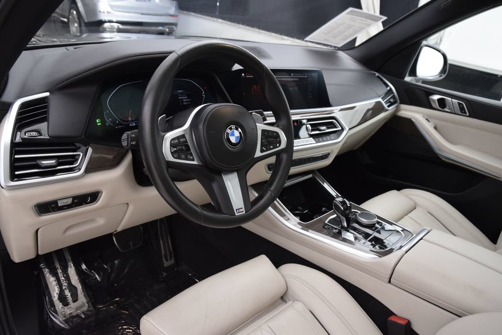 Used 2023 BMW X5 xDrive40i w/ M Sport Package AWD/4WD image 21