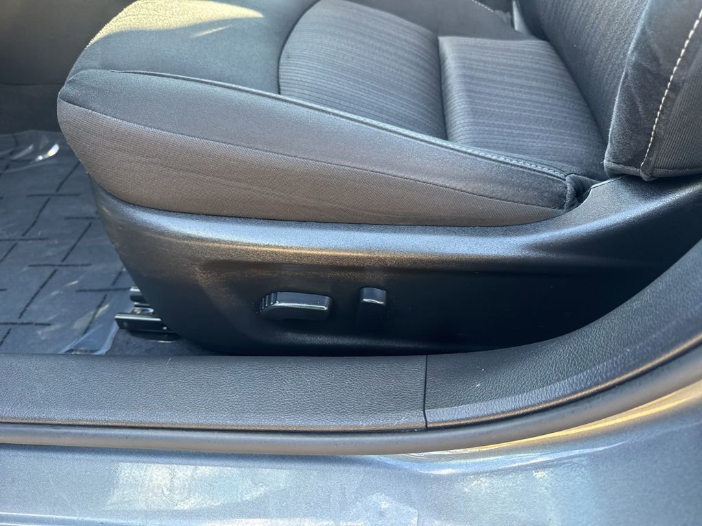 Used 2024 Nissan Altima 2.5 SV FWD image 15