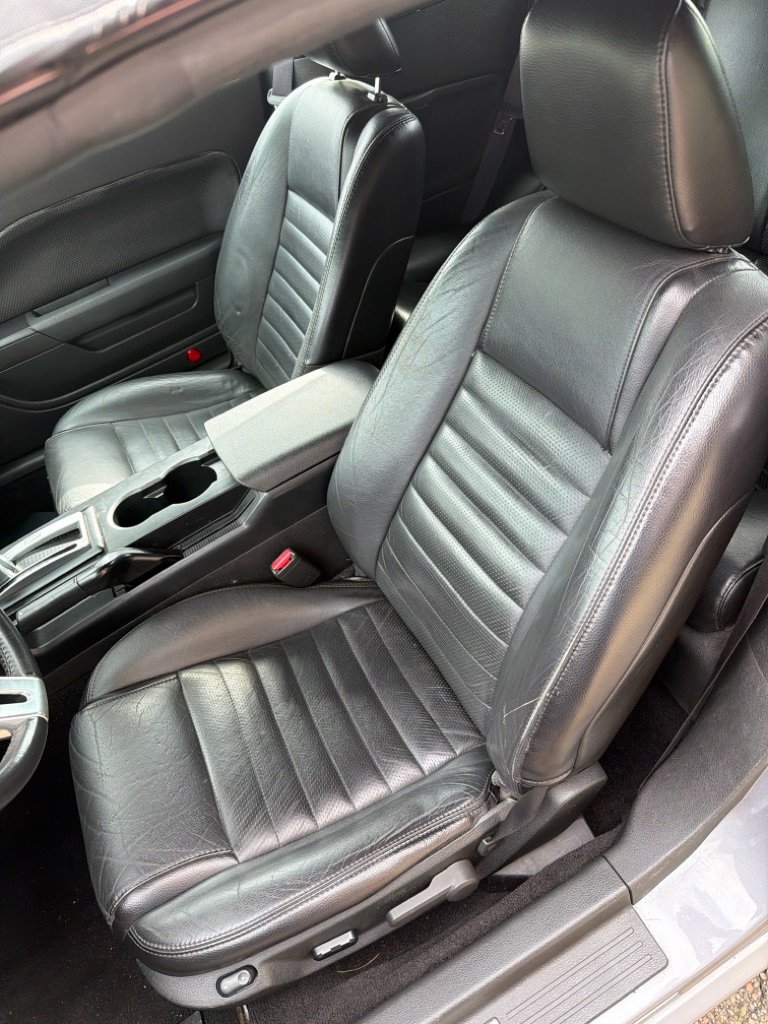 Used 2006 Ford Mustang GT RWD image 13