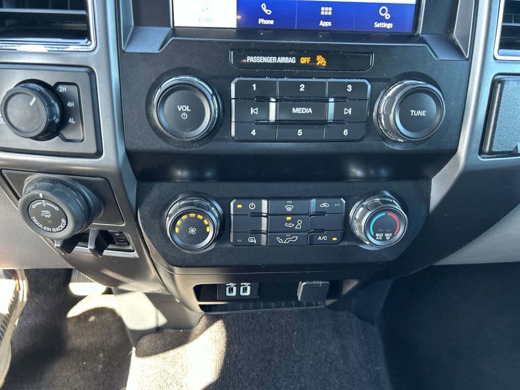 Used 2020 Ford F150 XLT w/ XTR Package image 24