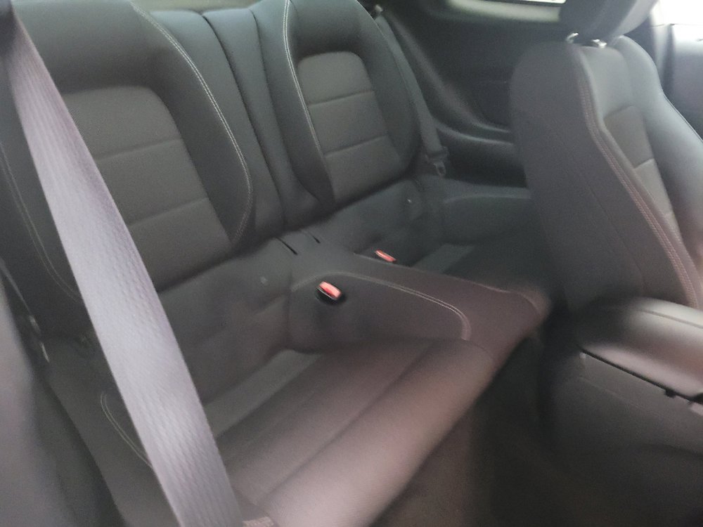 Used 2016 Ford Mustang Coupe image 19