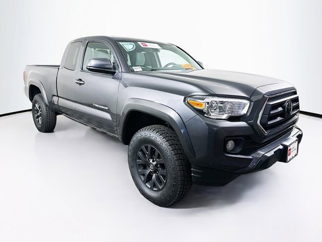 Certified 2022 Toyota Tacoma SR5 image 30