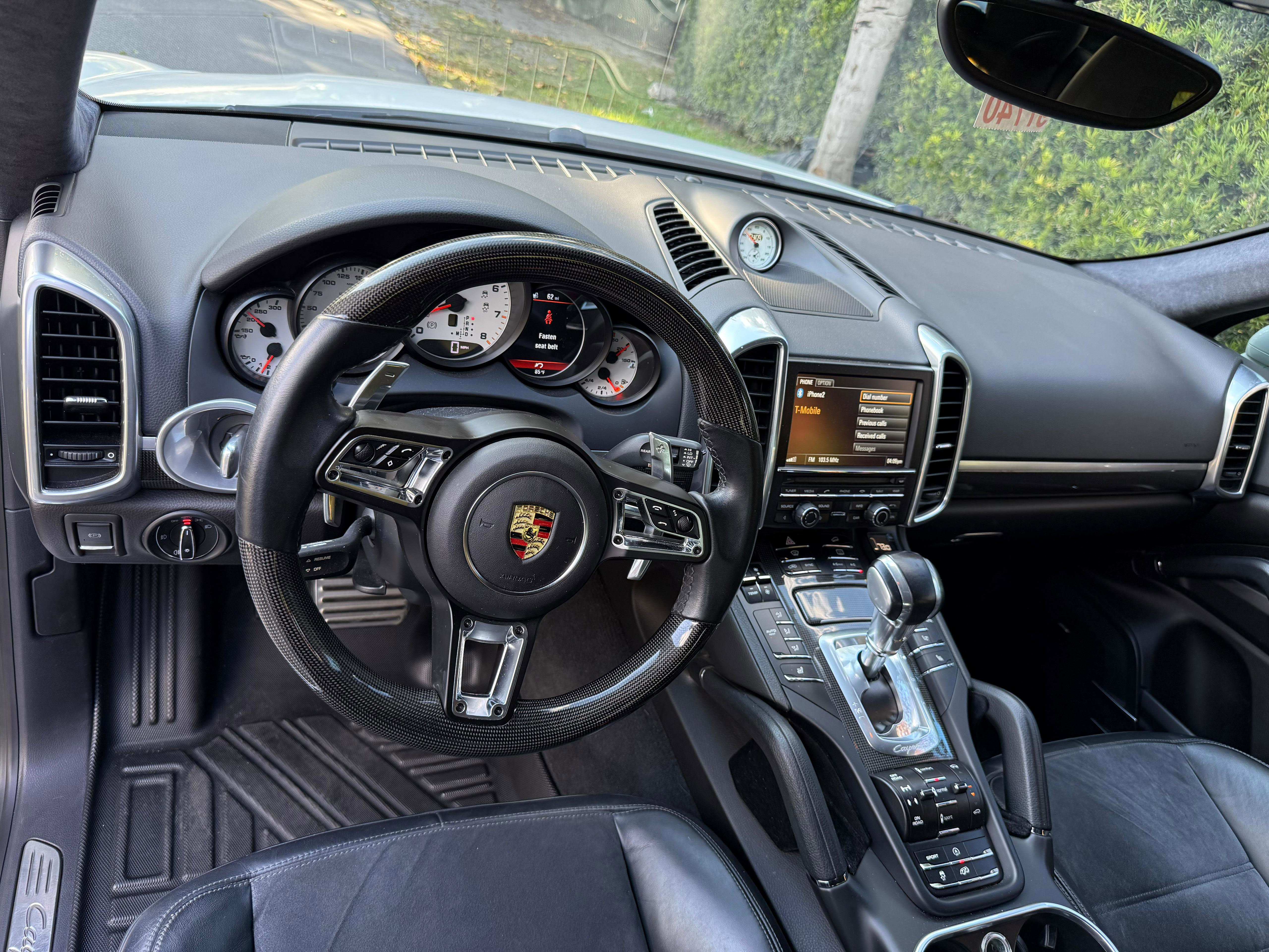 Used 2014 Porsche Cayenne GTS image 14