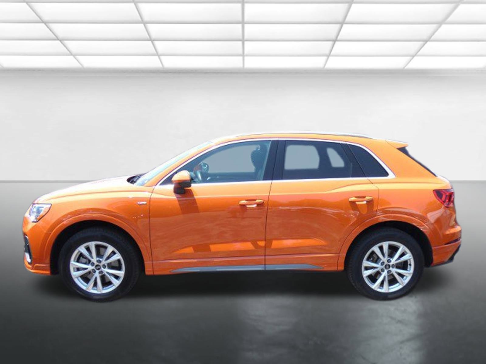 Used 2022 Audi Q3 2.0T Premium image 4