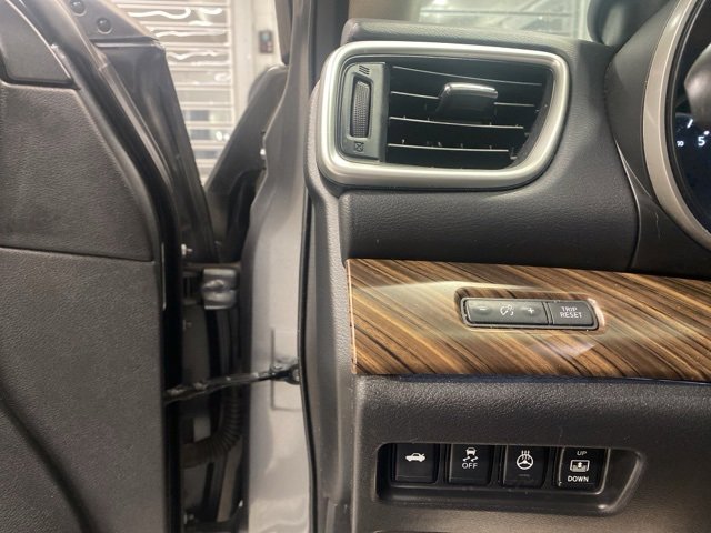 Used 2018 Nissan Maxima Platinum image 13