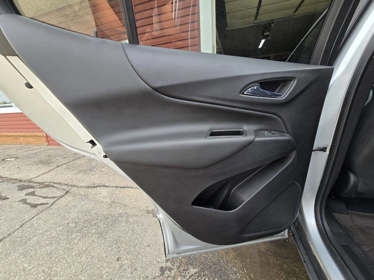 Used 2022 Chevrolet Equinox LT image 15