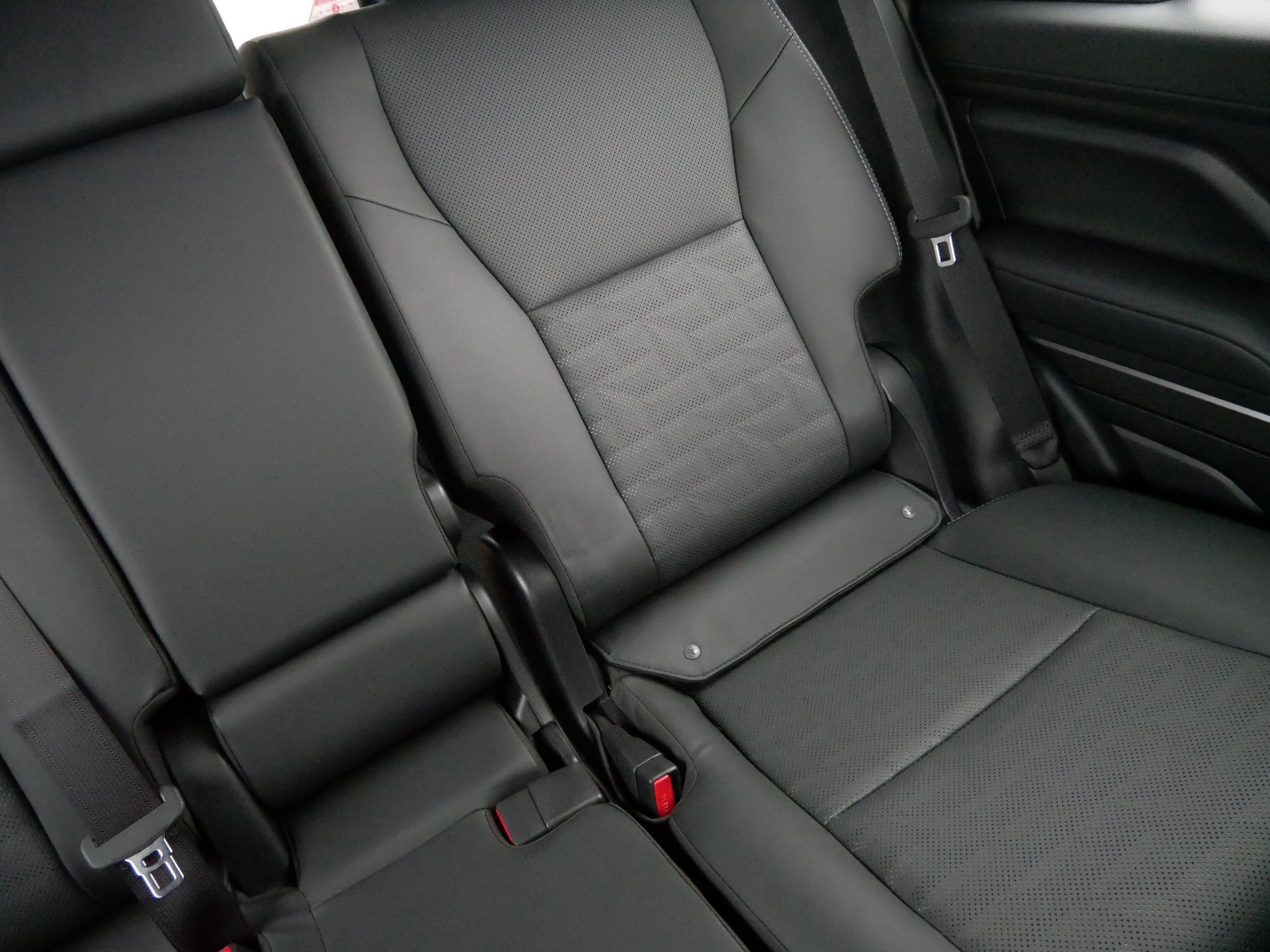 Certified 2025 Toyota 4Runner TRD Off-Road Premium image 14