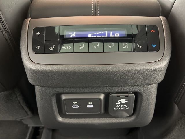 New 2026 Nissan Pathfinder Platinum image 46