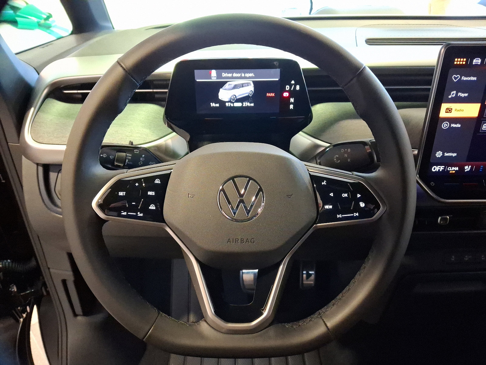 New 2025 Volkswagen ID. Buzz Pro S image 13