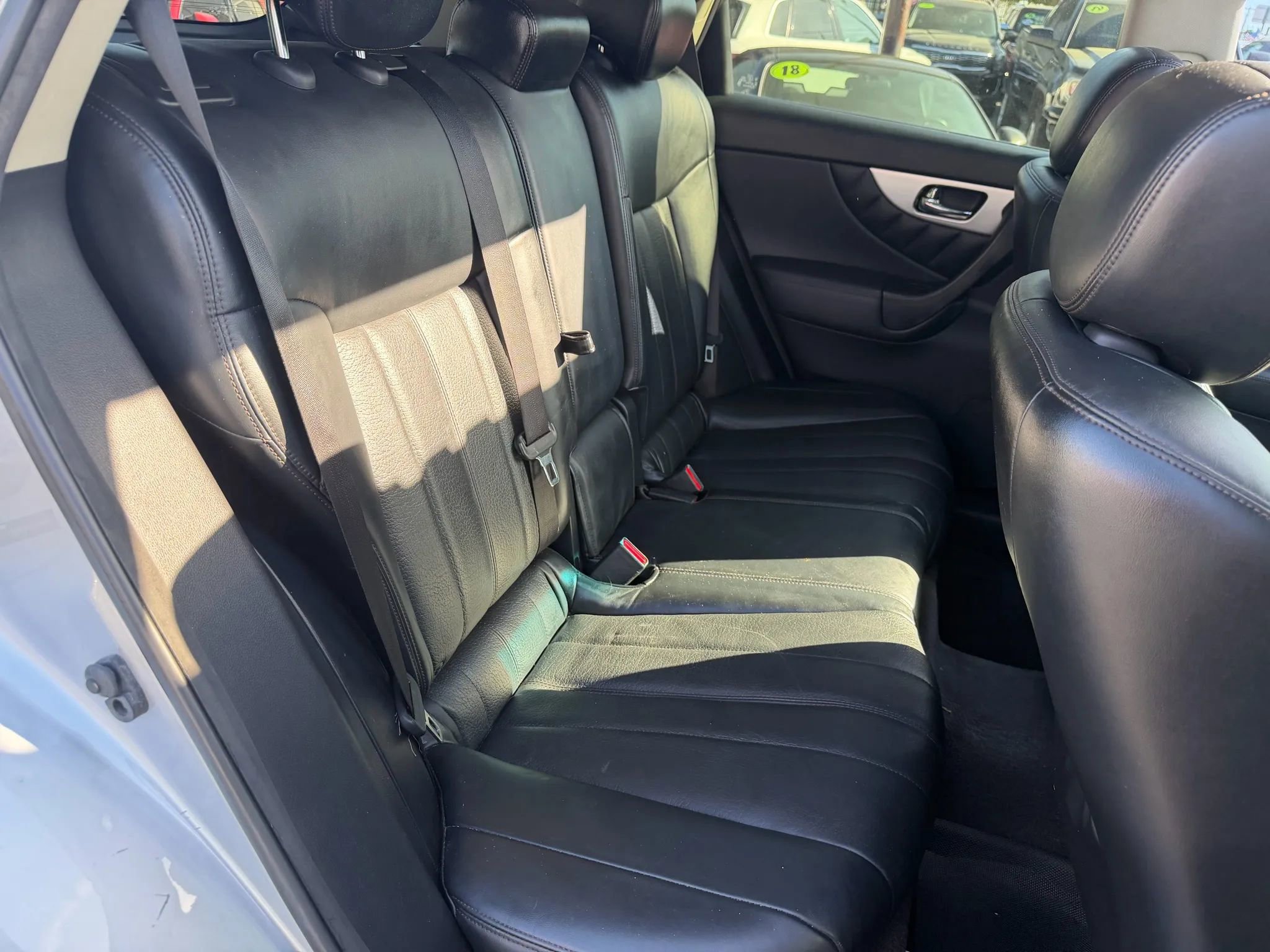 Used 2016 INFINITI QX70 3.7 image 13