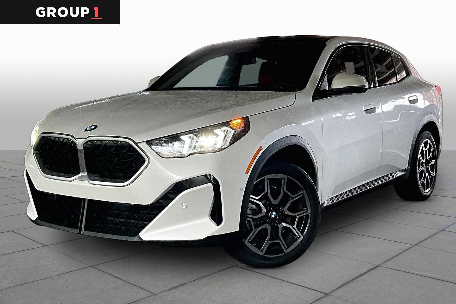Used 2025 BMW X2 xDrive28i AWD/4WD image 1