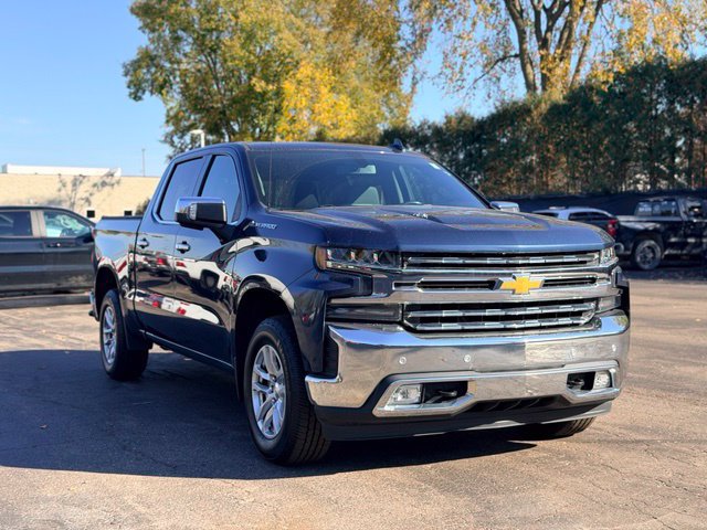 Used 2020 Chevrolet Silverado 1500 LTZ w/ LTZ Plus Package AWD/4WD image 4