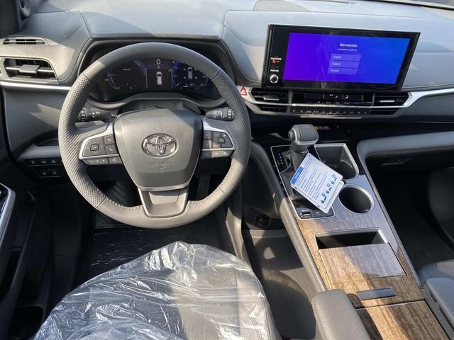 New 2026 Toyota Sienna Platinum AWD/4WD image 11