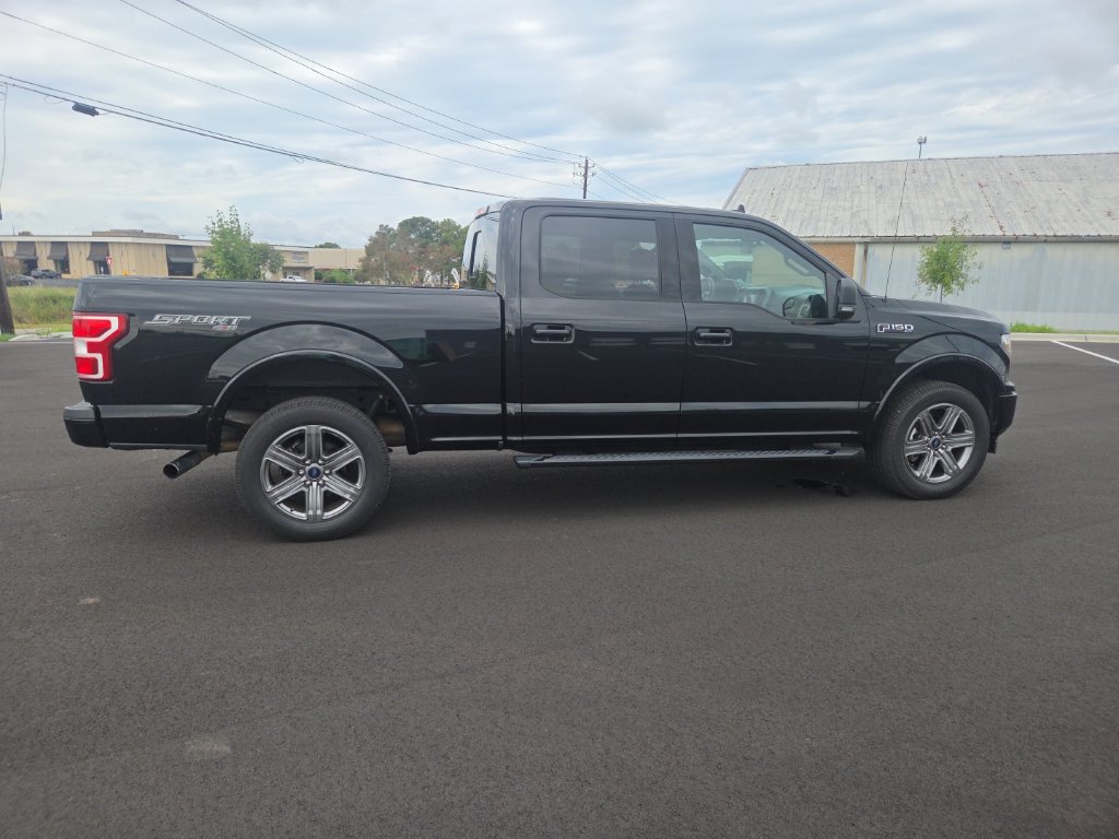 Used 2018 Ford F150 XLT w/ Equipment Group 302A Luxury AWD/4WD image 18