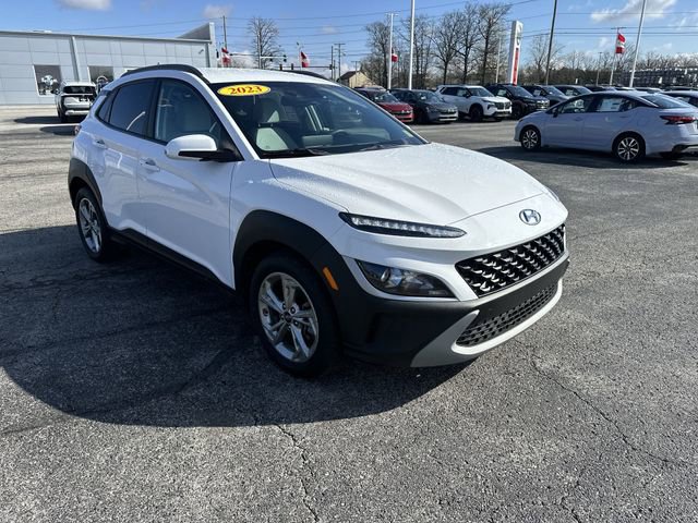 Used 2023 Hyundai Kona SEL w/ Cargo Package AWD/4WD image 11