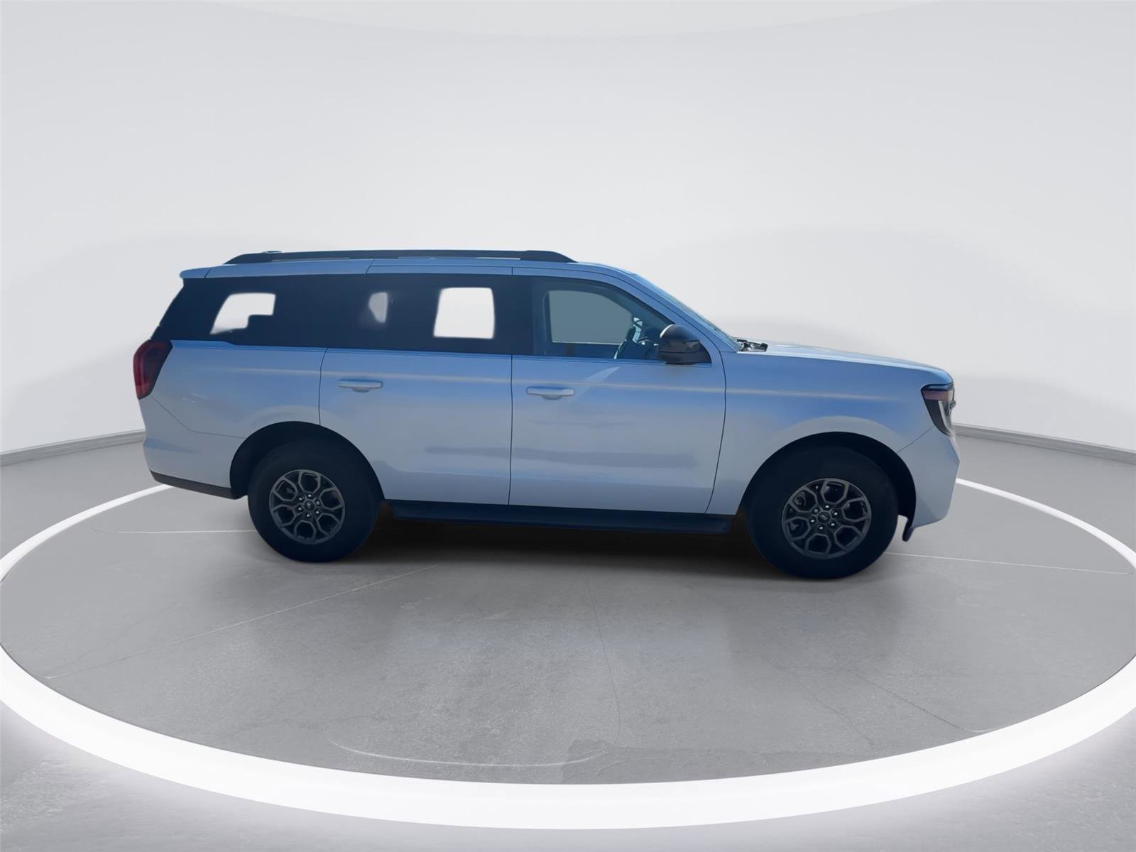 Certified 2025 Ford Expedition Active image 9