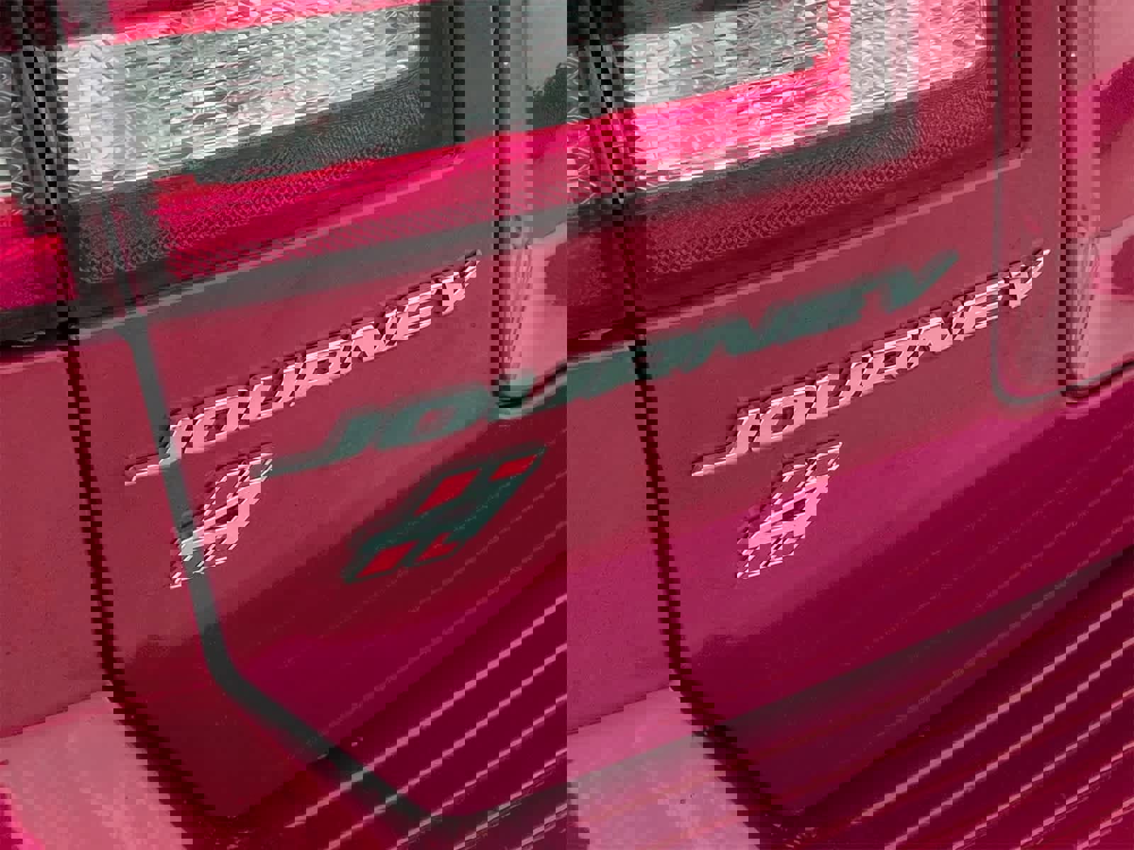 Certified 2018 Dodge Journey SE image 13