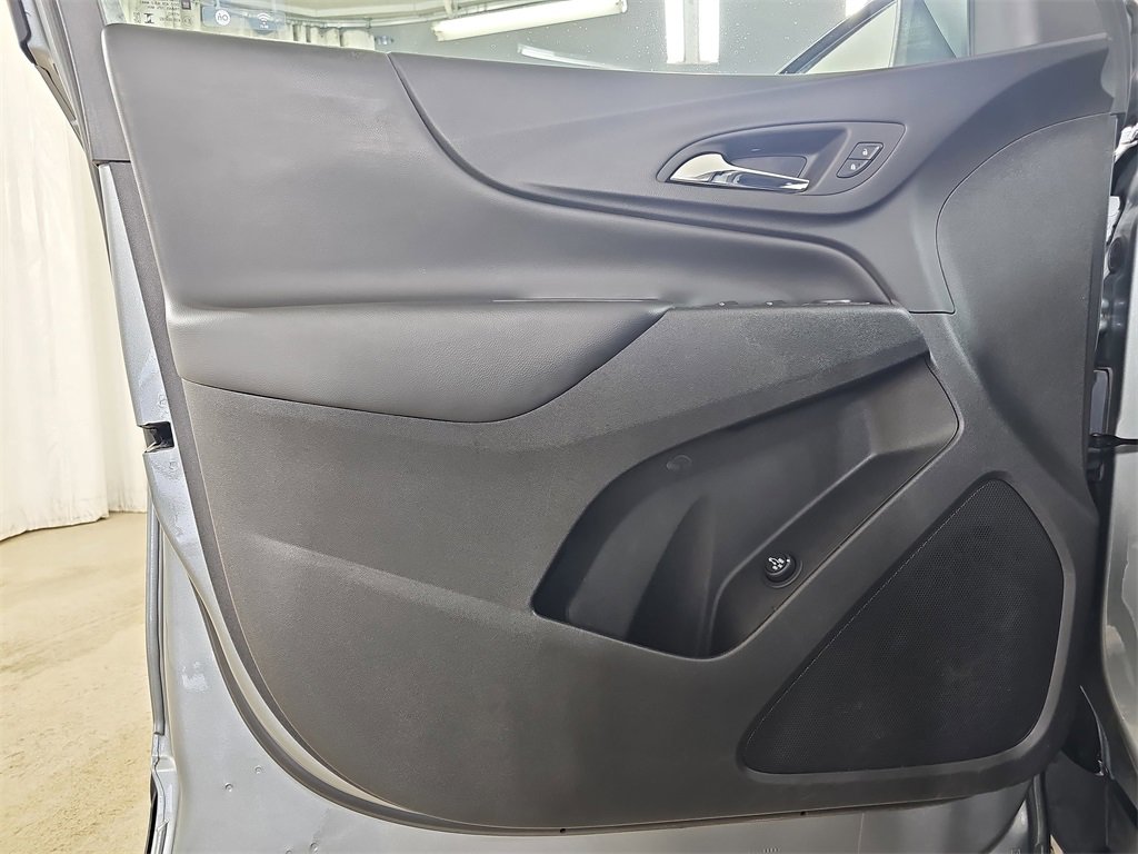 Certified 2024 Chevrolet Equinox LT image 32