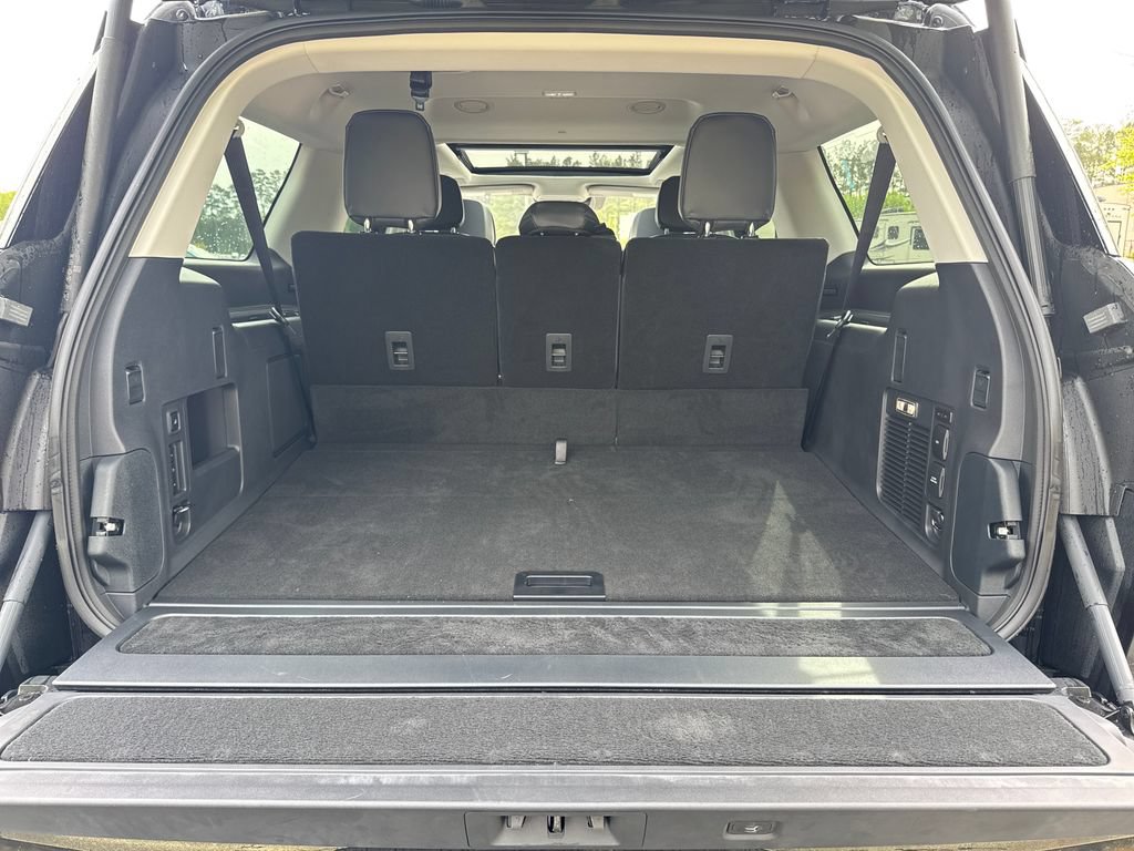 New 2025 Lincoln Navigator L Reserve AWD/4WD image 28