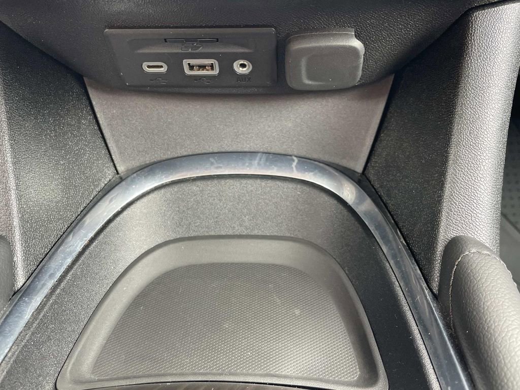 Used 2023 Chevrolet Malibu LT w/ Redline Edition FWD image 22