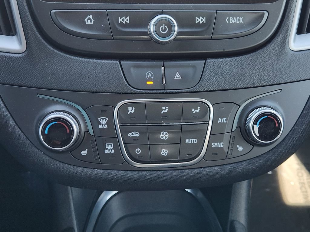 Used 2023 Chevrolet Malibu LT image 19