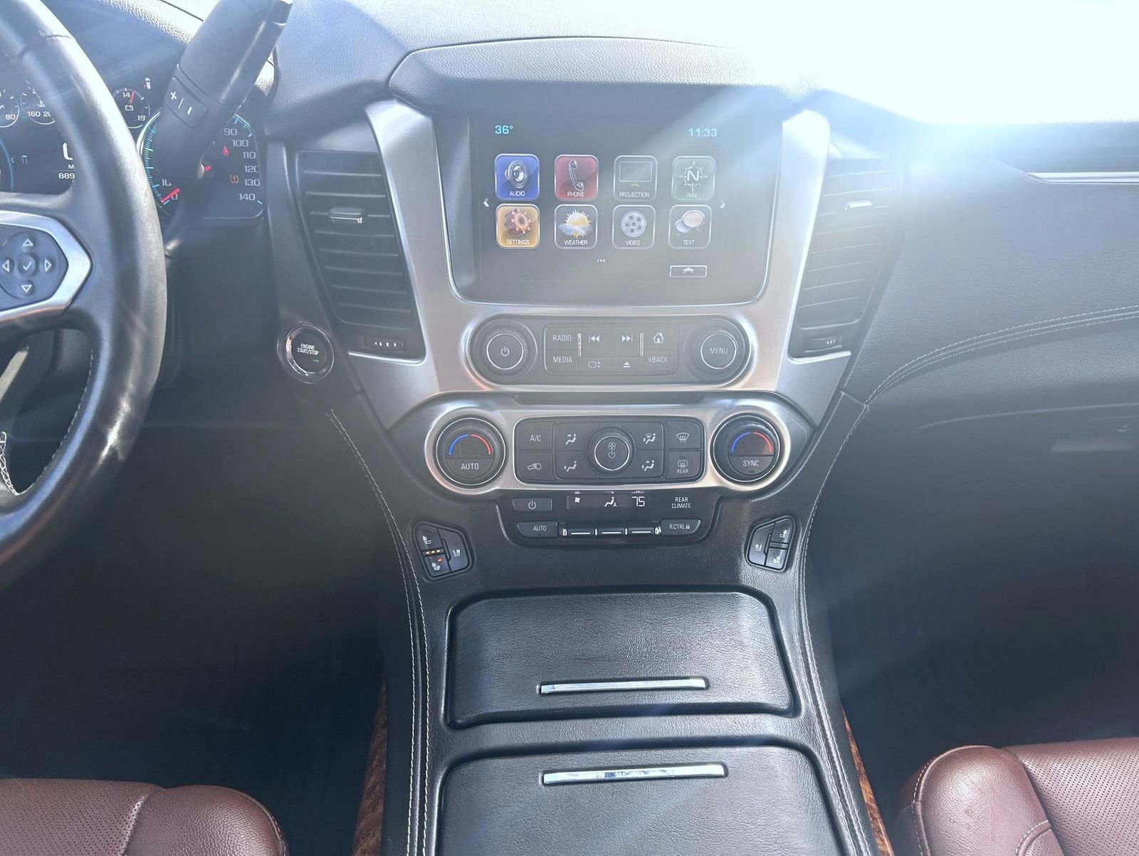 Used 2020 Chevrolet Suburban Premier w/ Premier Plus Edition image 12