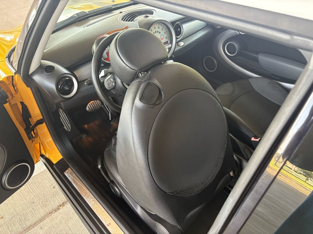 Used 2009 MINI Cooper S FWD image 19