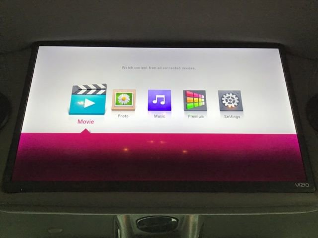 Used 2023 GMC Savana 2500 image 48