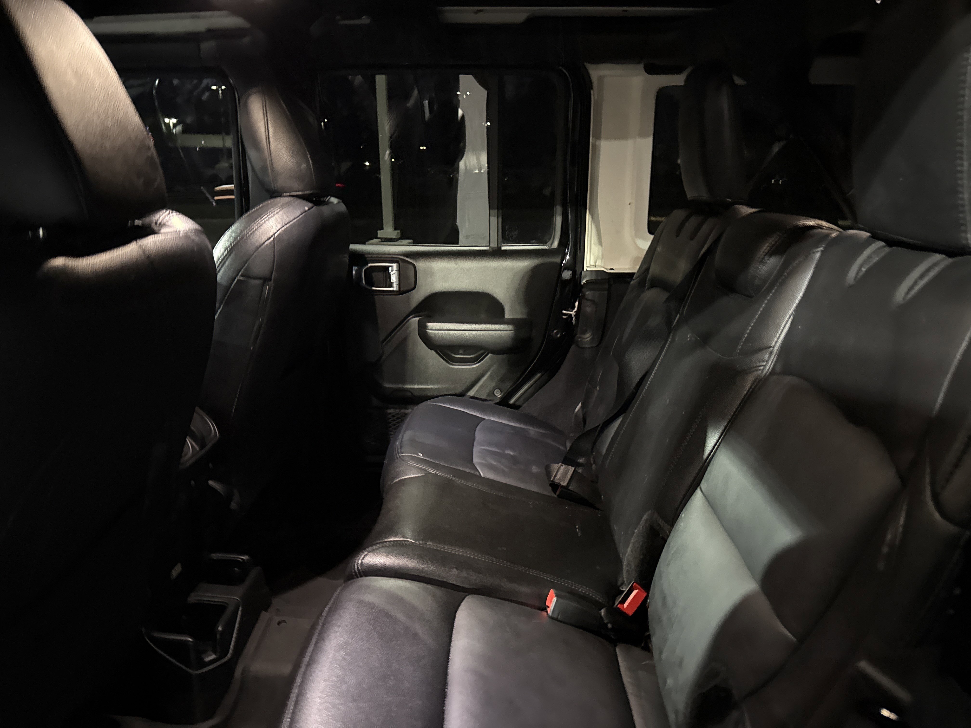 Used 2022 Jeep Wrangler Unlimited Sport w/ Sun And Sound Package image 31