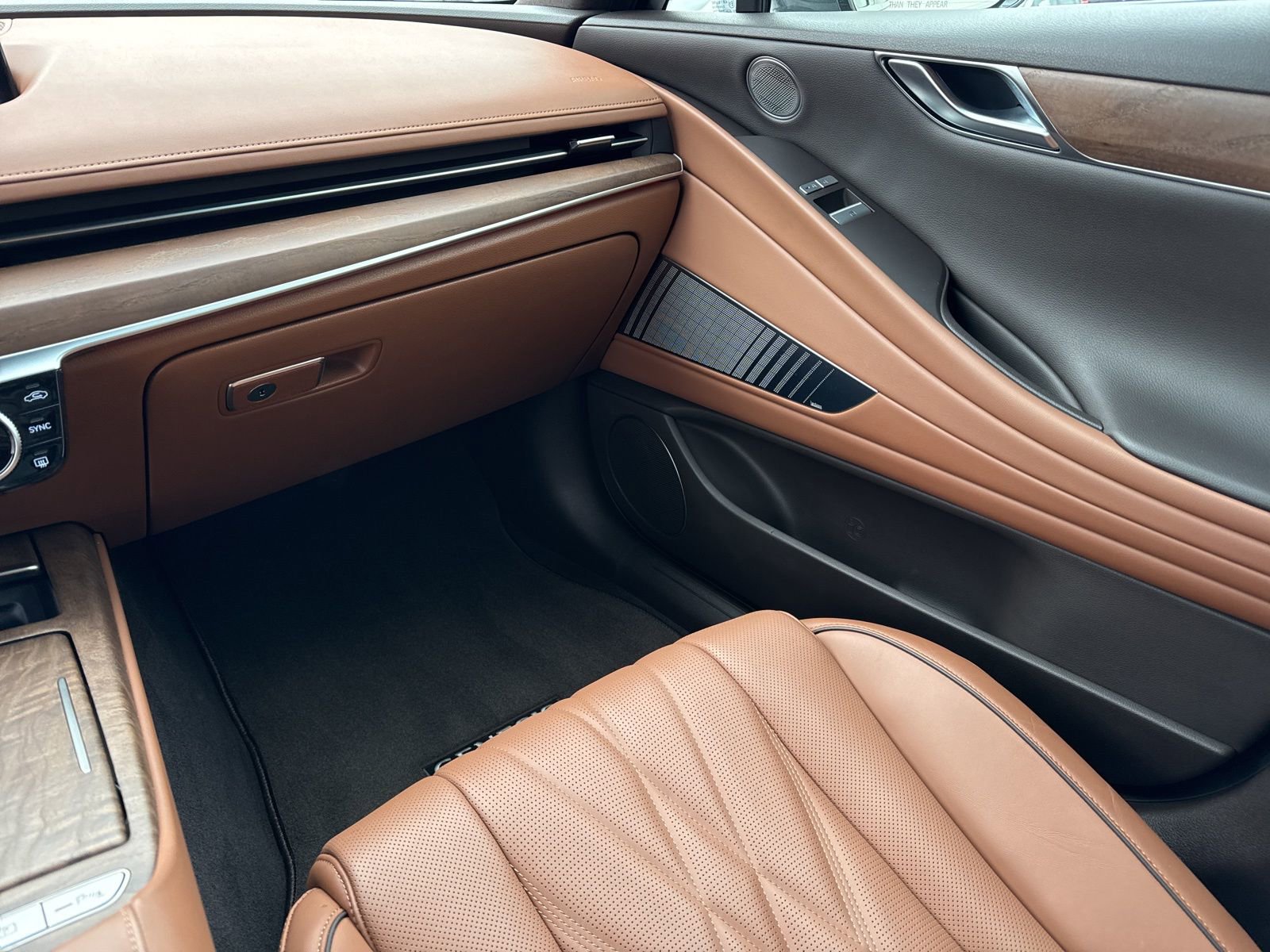 Used 2024 Genesis G80 Advanced w/ Prestige Package image 30