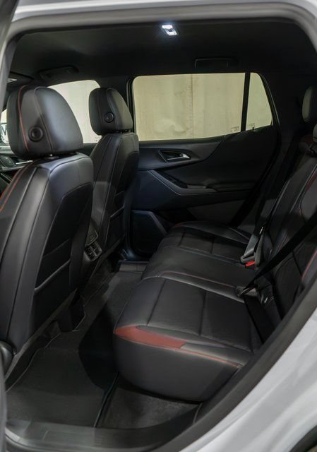 New 2026 Chevrolet Equinox RS AWD/4WD image 10
