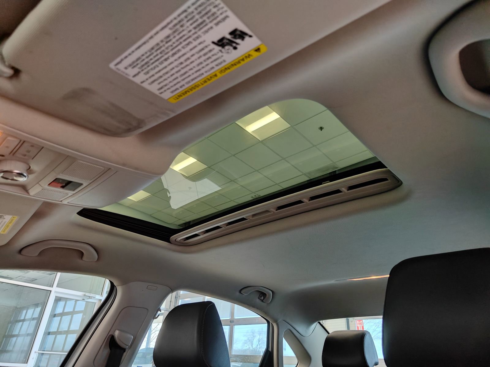 Used 2020 Volkswagen Passat 2.0T SE w/ Sunroof Package image 14