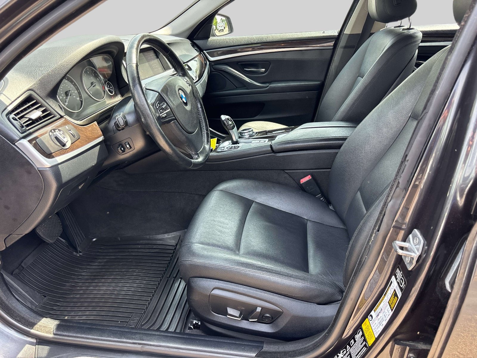 Used 2014 BMW 535i xDrive Sedan AWD/4WD image 7
