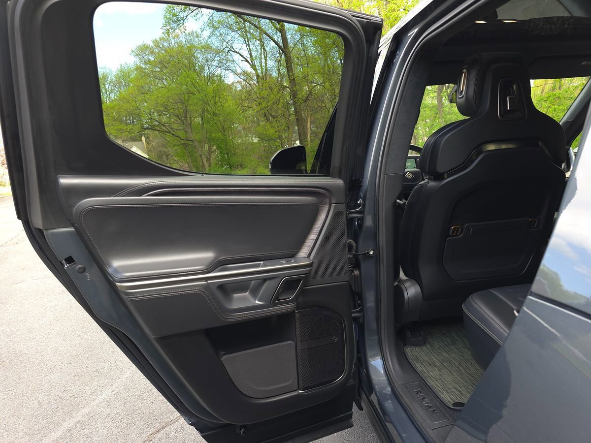 Used 2024 Rivian R1T Adventure AWD/4WD image 25