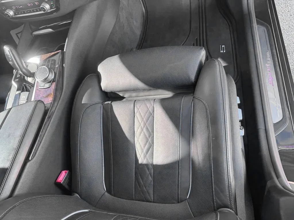 Used 2019 BMW 530i xDrive w/ Luxury Seating Package AWD/4WD image 15