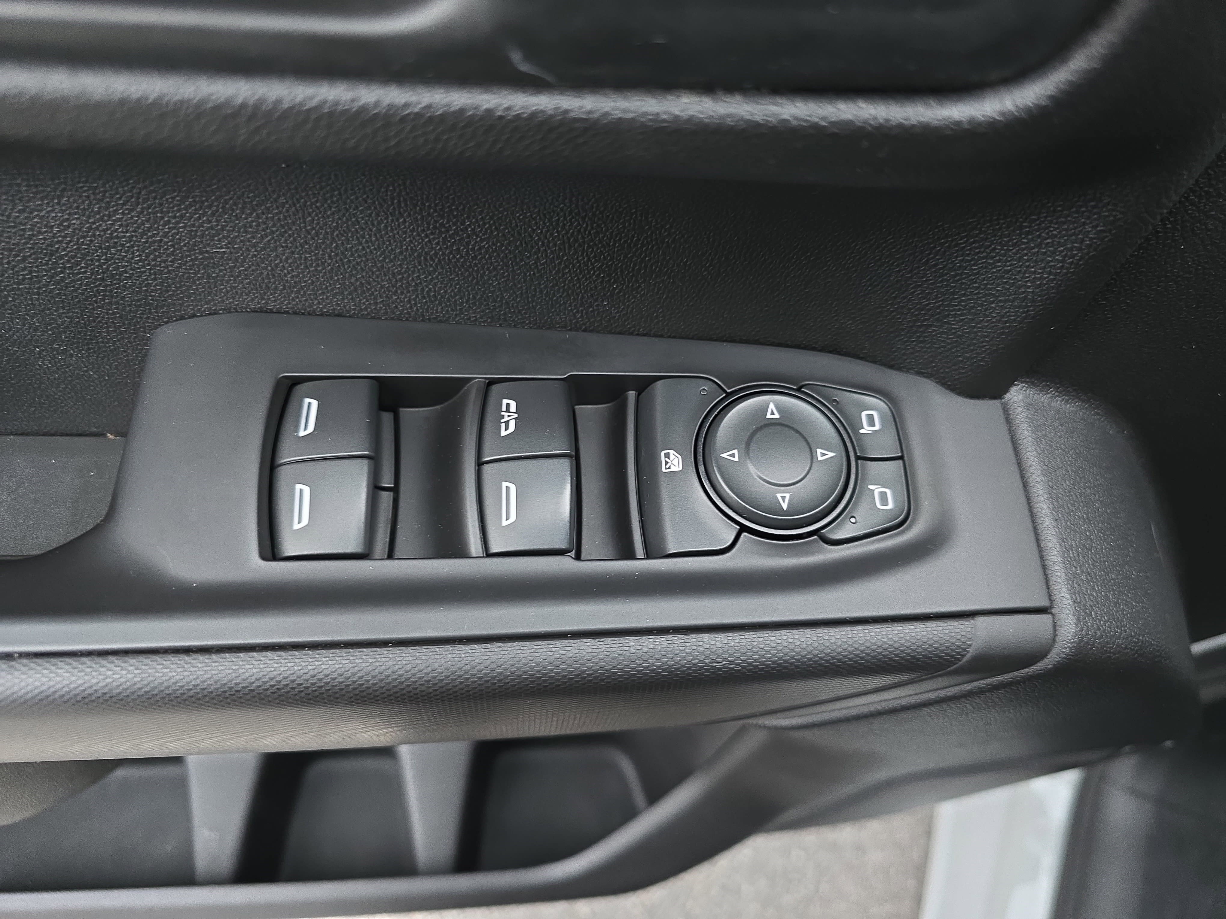 Used 2021 Chevrolet Silverado 1500 Custom Trail Boss w/ LPO, Dark Essentials Package image 27