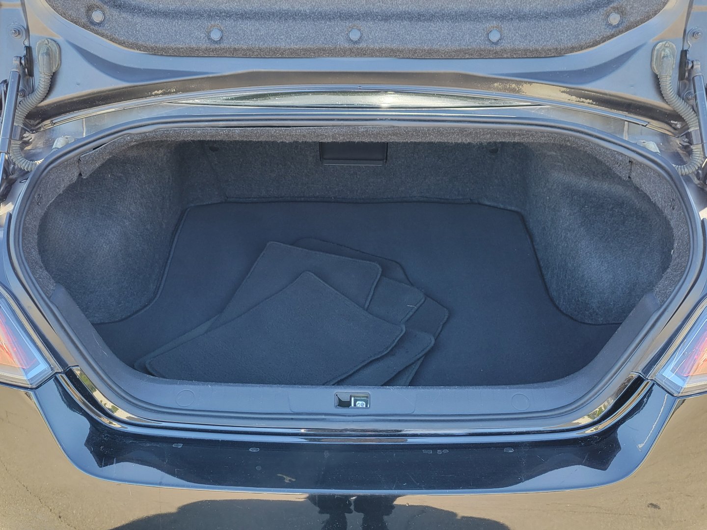 Used 2014 Nissan Maxima 3.5 SV w/ Sport Package image 8