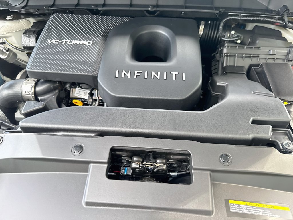Used 2027 INFINITI QX60 Luxe w/ Cargo Package FWD image 34
