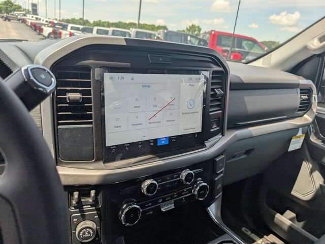 New 2026 Ford F150 XLT w/ Mobile Office Package AWD/4WD image 21