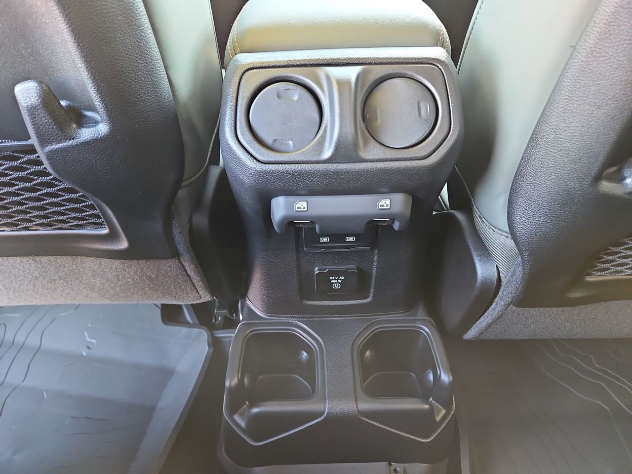 New 2026 Jeep Gladiator Mojave image 14