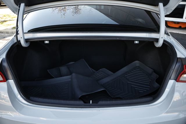 Used 2023 Kia K5 GT-Line image 29