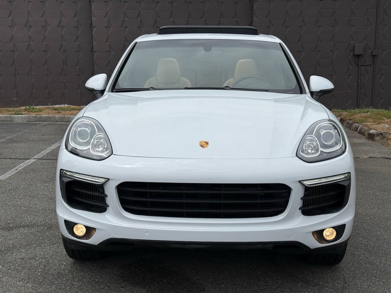 Used 2015 Porsche Cayenne S AWD/4WD image 2