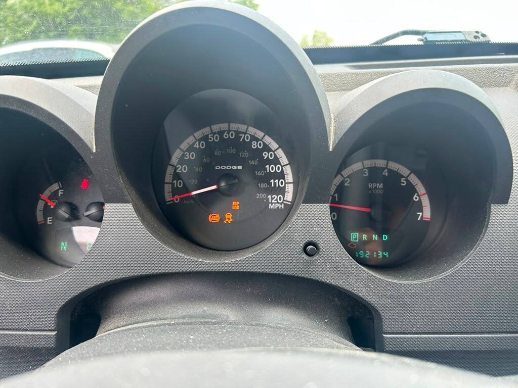 Used 2008 Dodge Nitro SXT AWD/4WD image 12