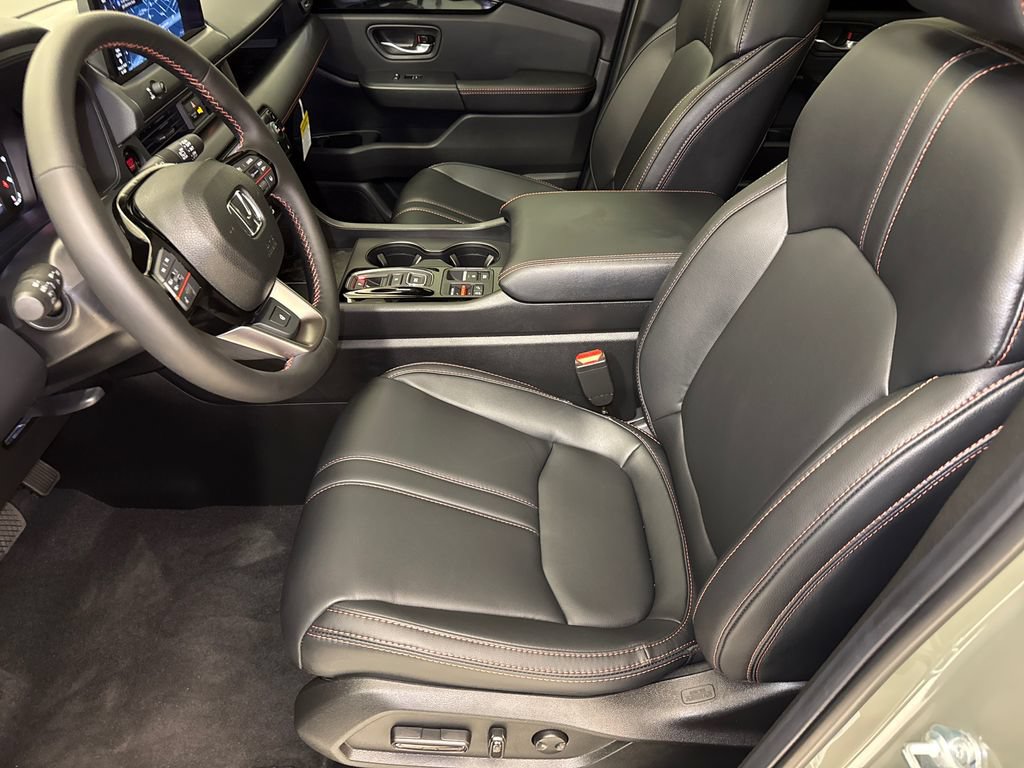New 2026 Honda Pilot TrailSport image 19