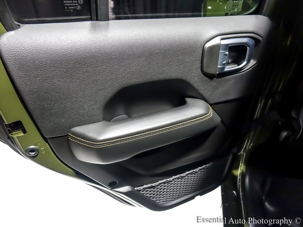 Used 2024 Jeep Wrangler Unlimited Sahara w/ Technology Group image 28