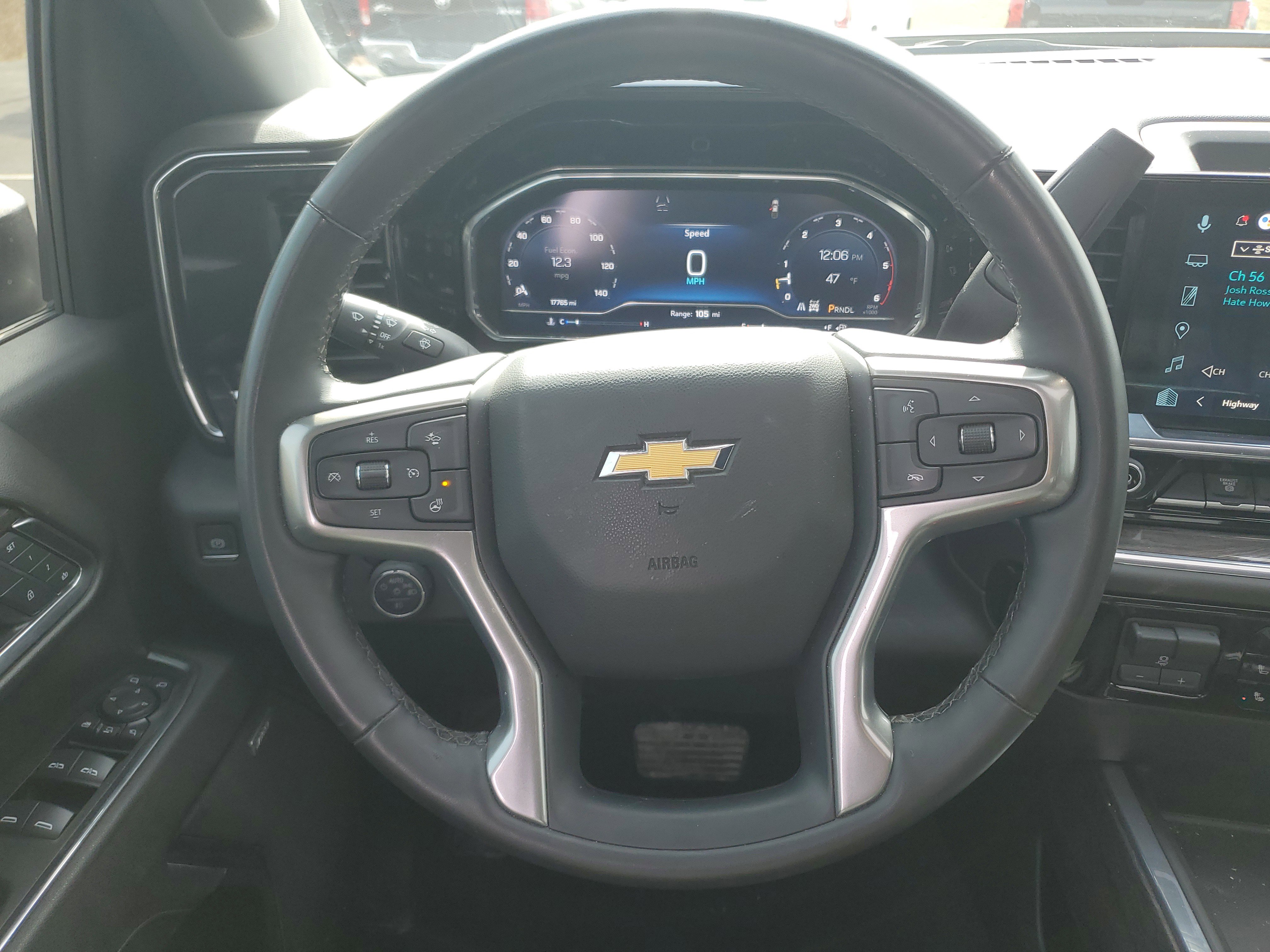 Used 2025 Chevrolet Silverado 2500 LTZ w/ LTZ Plus Package image 13