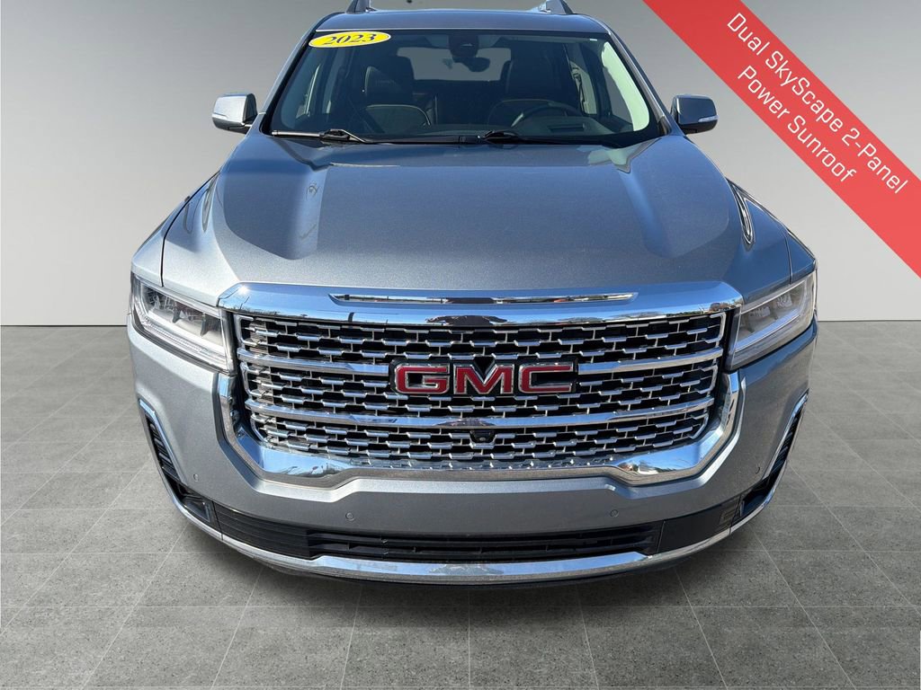 Used 2023 GMC Acadia Denali w/ Denali Ultimate Package AWD/4WD image 10