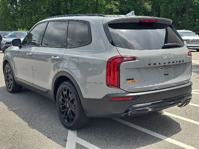 Used 2022 Kia Telluride SX w/ Nightfall Edition Package AWD/4WD image 3